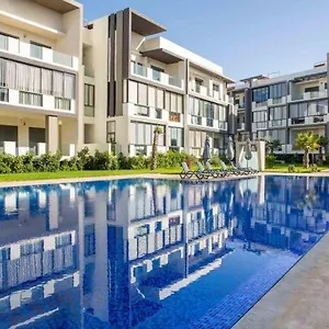 Appartement Spacieux Avec Piscine A -, Dar Bouazza