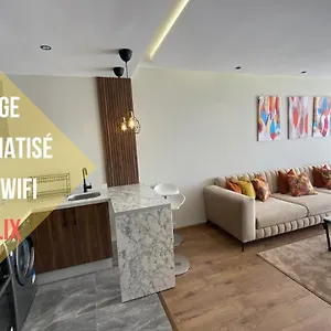 Appartement Modern 1 Bedroom 1min From Downtown Anoual Tramway, Casablanca